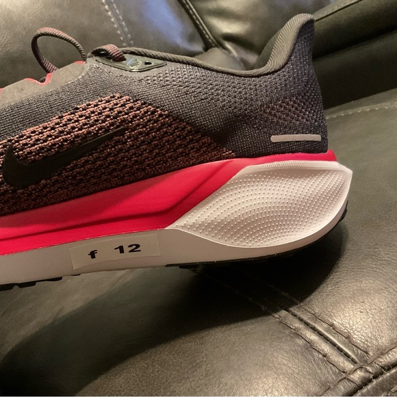 buccaneers nike shoes